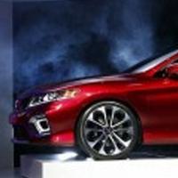 OH GOODNESS IT IS THE FRONT OF A CAR