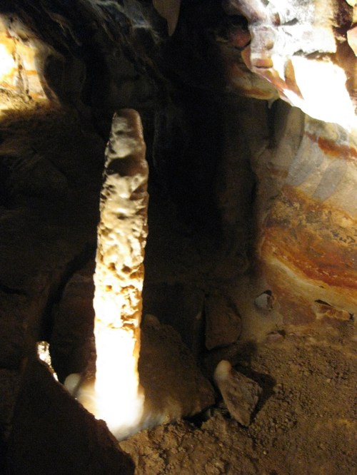 Back in 1925, they actually encouraged visitors to touch this stalagmite for good luck. That advice lasted only a year. It's still filthy from the skin oils today.